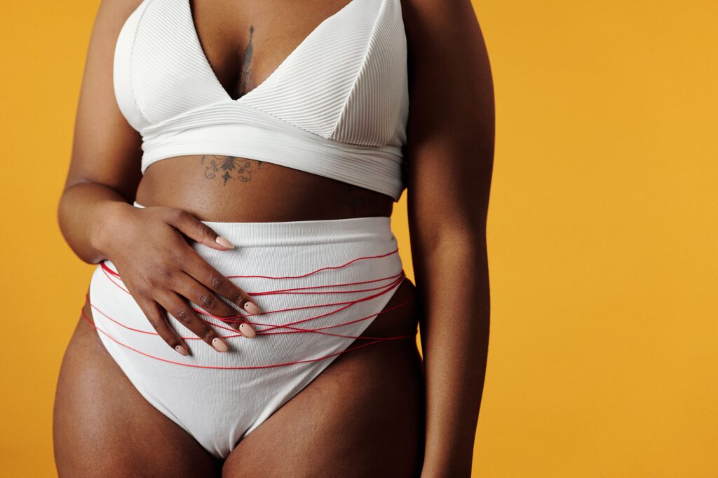 barriga inchada na menopausa