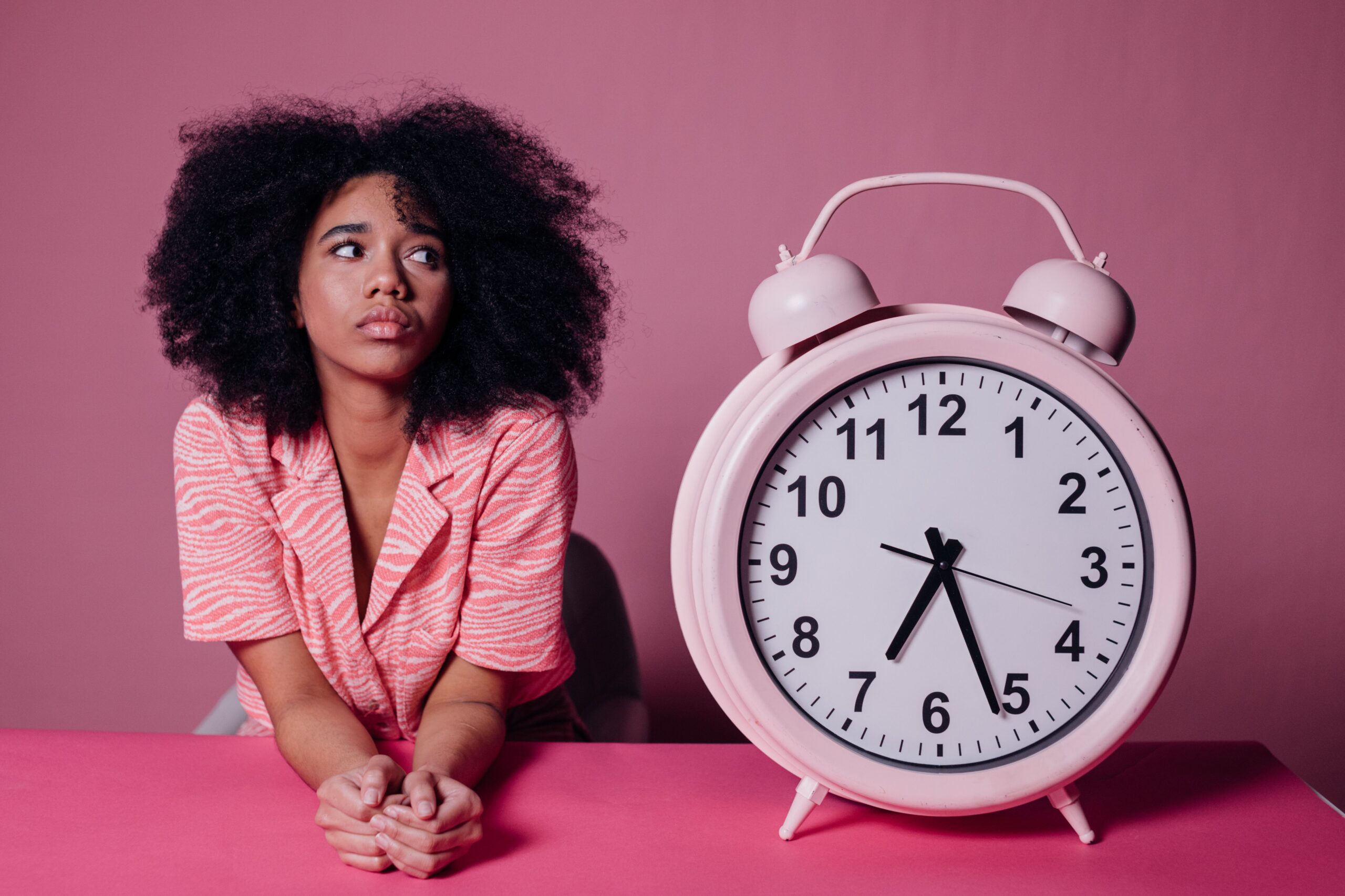 Jejum Intermitente para Mulheres Acima dos 40: O Que Funciona de Verdade